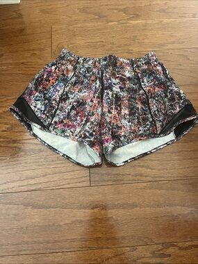Lululemon Hotty Hot Shorts